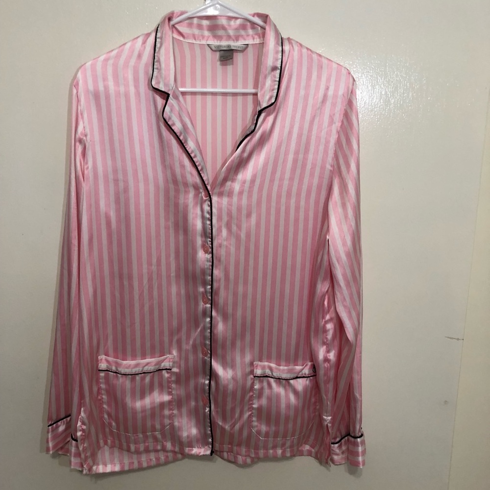Victoria’s Secret women’s pajama top size M/M